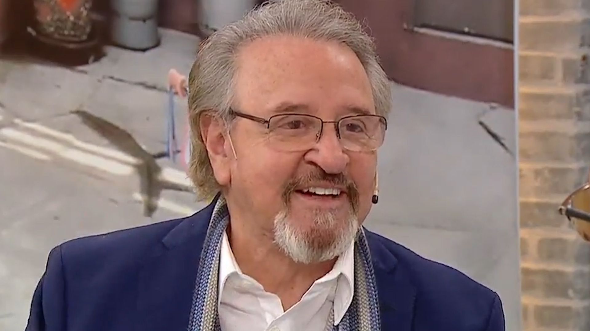Carlos Villagrán, el hombre que nunca pudo dejar de ser Quico