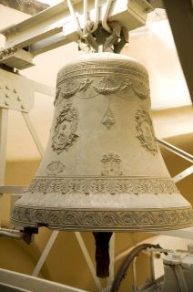 Las Campanas, su Significado y por qué el Demonio las odia