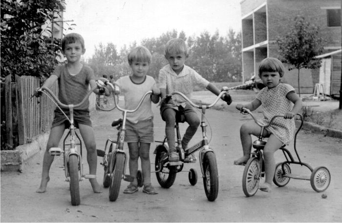 ¿POR QUÉ SON TAN IMPORTANTES LOS AMIGOS EN LA INFANCIA?
